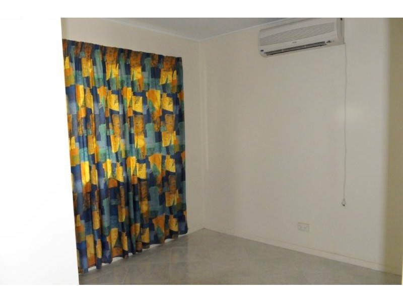 Unit 4/253 Auckland Street, South Gladstone QLD 4680