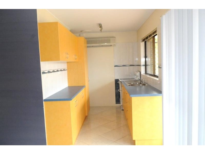 Unit 4/253 Auckland Street, South Gladstone QLD 4680