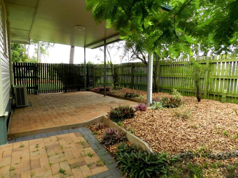 15 McCray Street, Barney Point QLD 4680