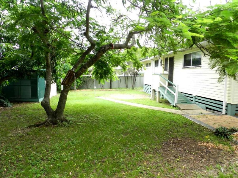 15 McCray Street, Barney Point QLD 4680