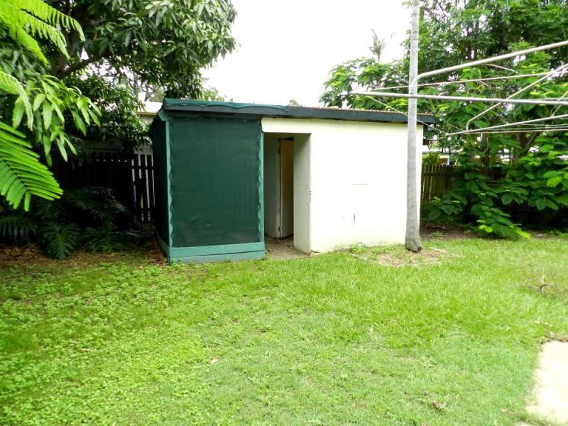 15 McCray Street, Barney Point QLD 4680