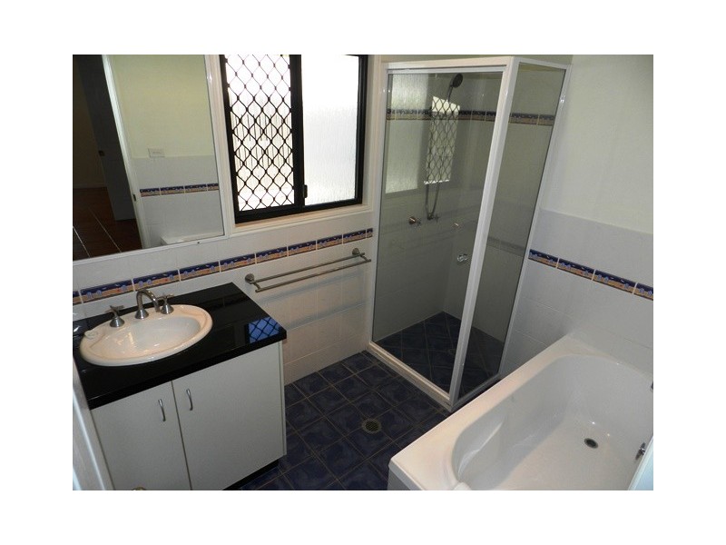 150B Oaka Lane, Gladstone QLD 4680