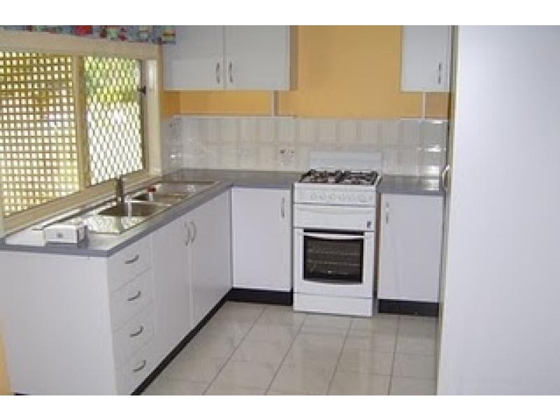 - BEERWAH, Beerwah QLD 4519