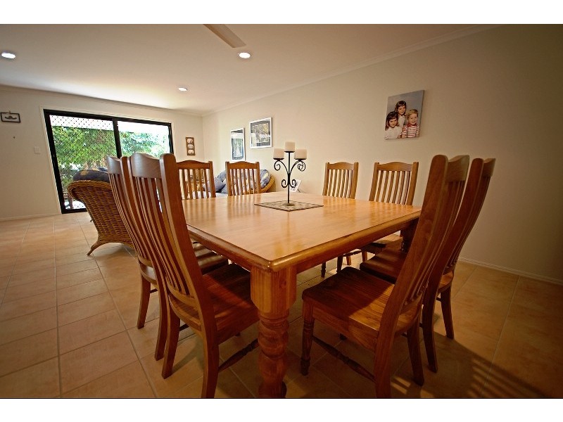 8 Tina Drive, Tannum Sands QLD 4680