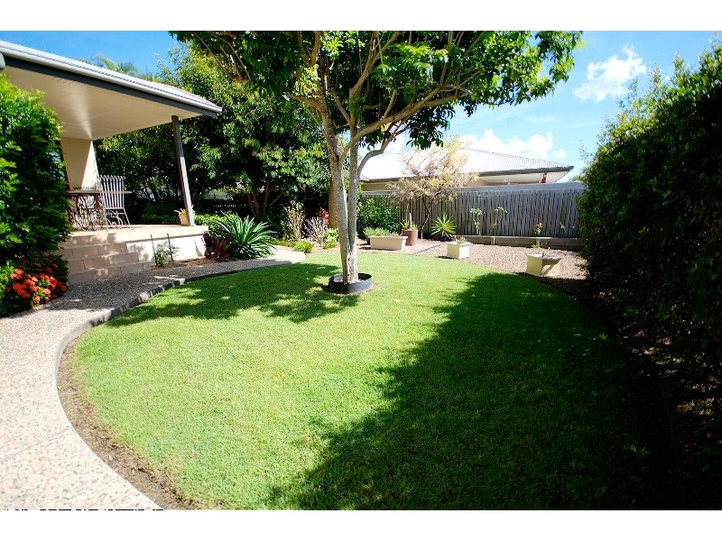 8 Tina Drive, Tannum Sands QLD 4680