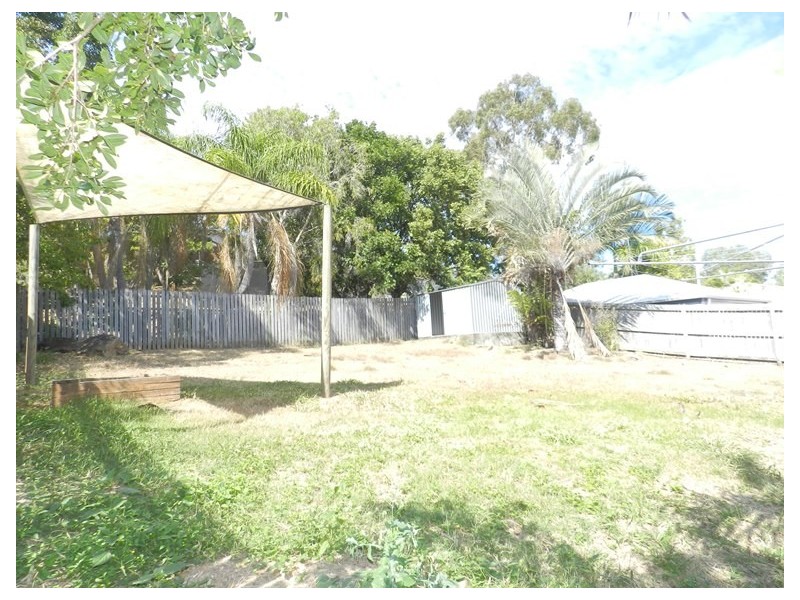 15 sharyn Drive, New Auckland QLD 4680