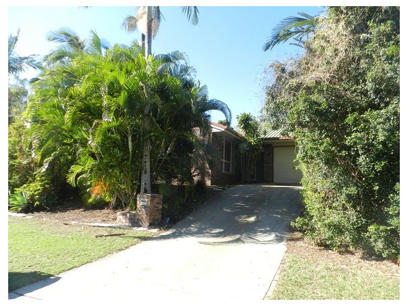 15 sharyn Drive, New Auckland QLD 4680