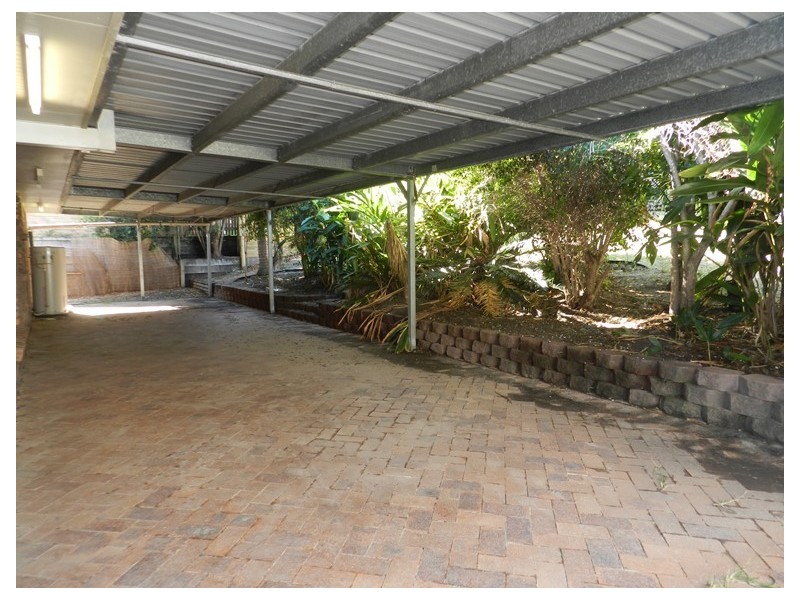 15 sharyn Drive, New Auckland QLD 4680