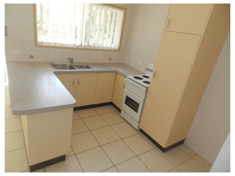 15 sharyn Drive, New Auckland QLD 4680