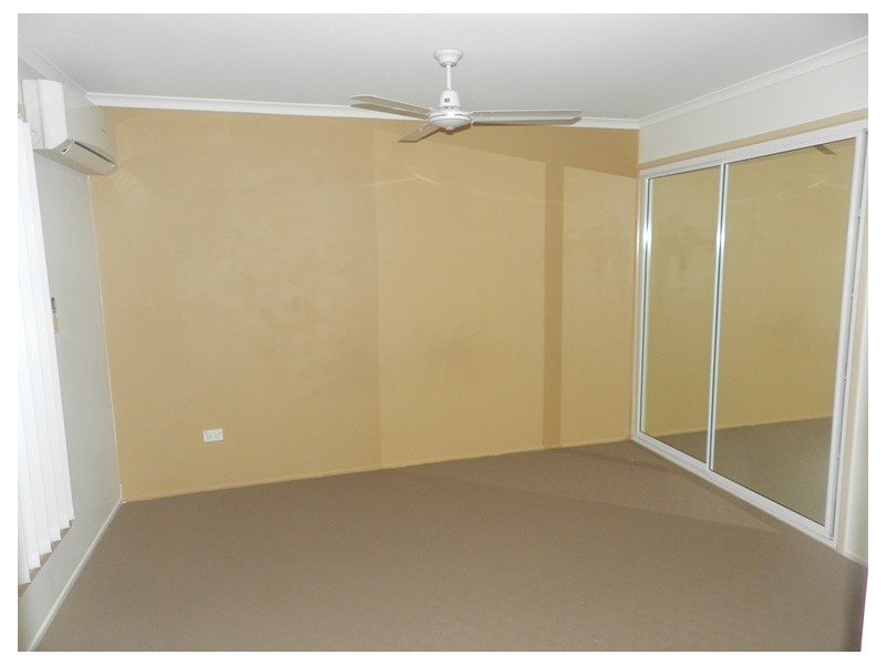 15 sharyn Drive, New Auckland QLD 4680