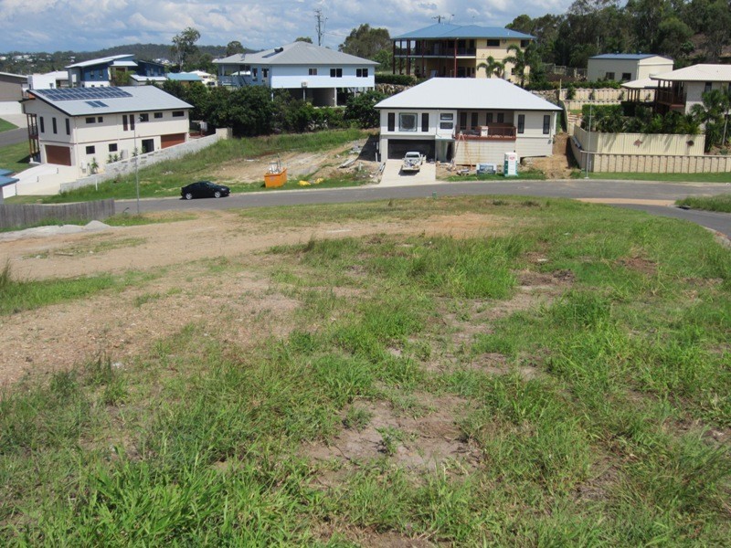 8 Jenny Lind Court, Boyne Island QLD 4680
