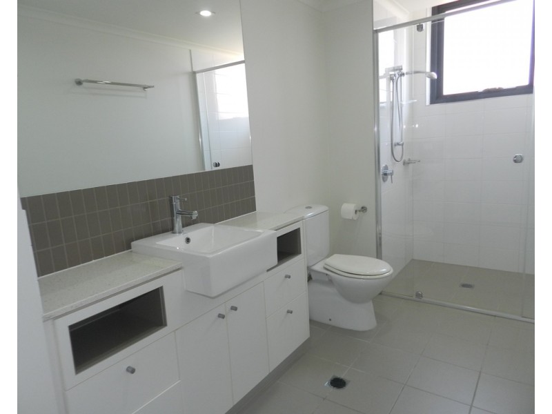 17/17 Roseberry Street, Gladstone QLD 4680