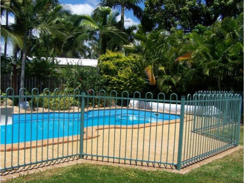 77 Tarcoola Drive, Boyne Island QLD 4680