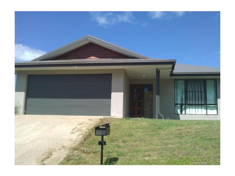 18 Skyline Drive, Gladstone QLD 4680