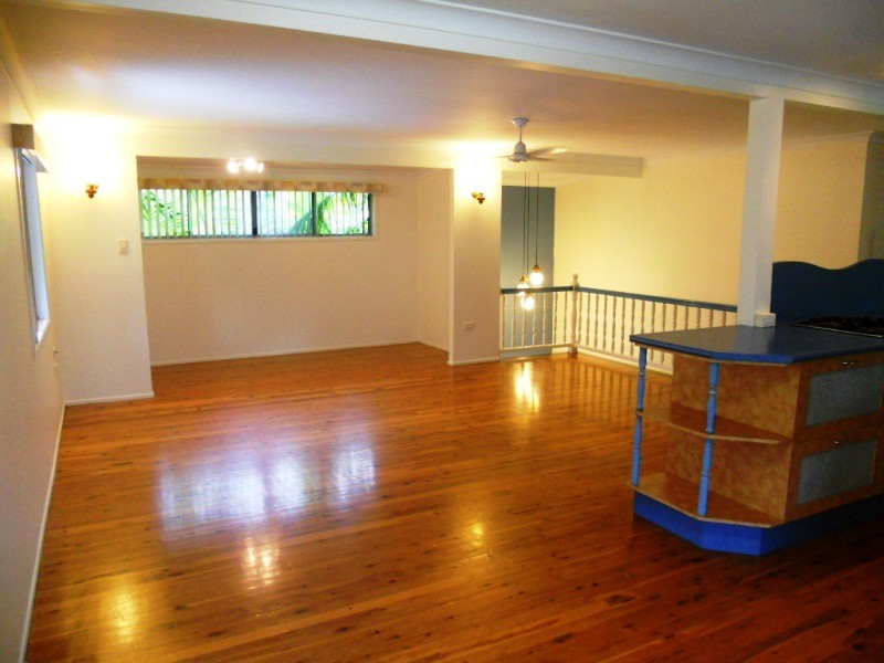 4 Yukana Street, Boyne Island QLD 4680