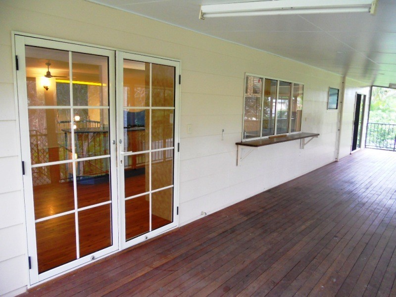 4 Yukana Street, Boyne Island QLD 4680