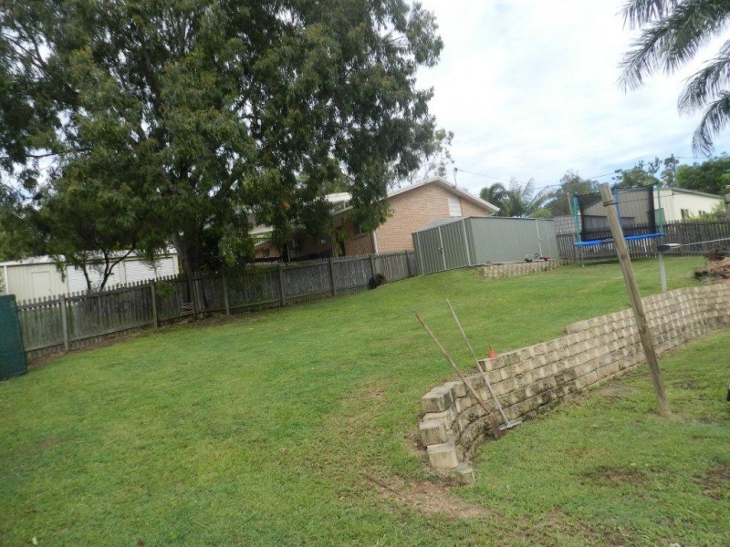 5 Woollybutt Street, New Auckland QLD 4680