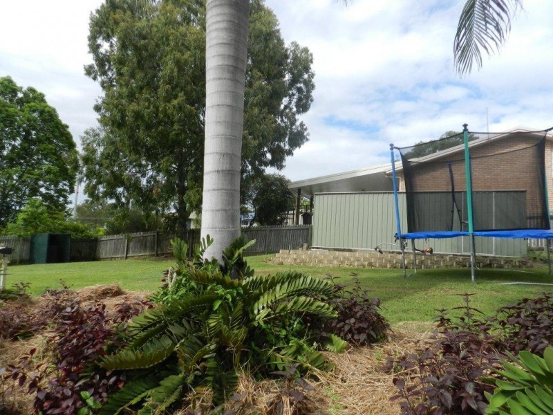 5 Woollybutt Street, New Auckland QLD 4680