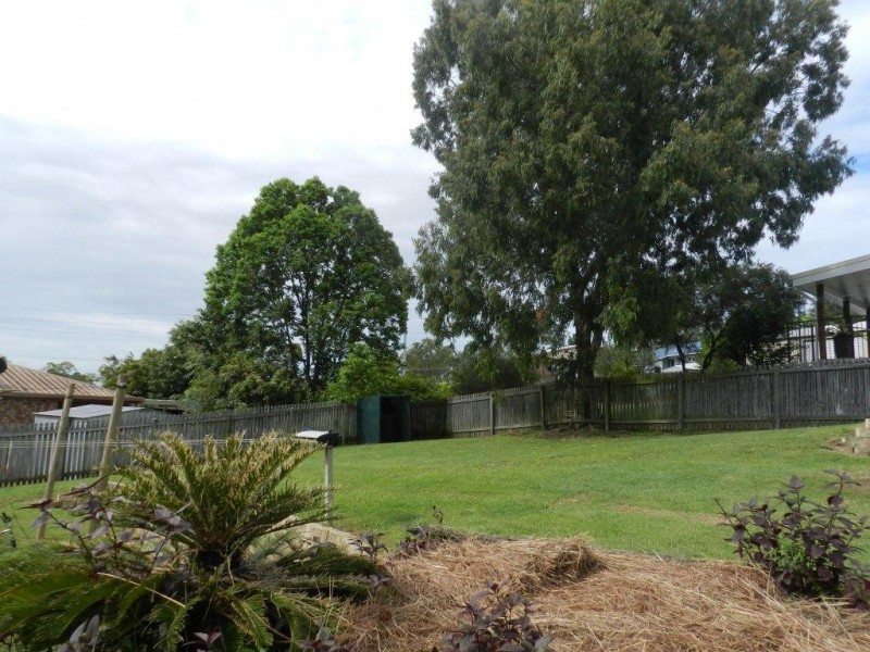 5 Woollybutt Street, New Auckland QLD 4680