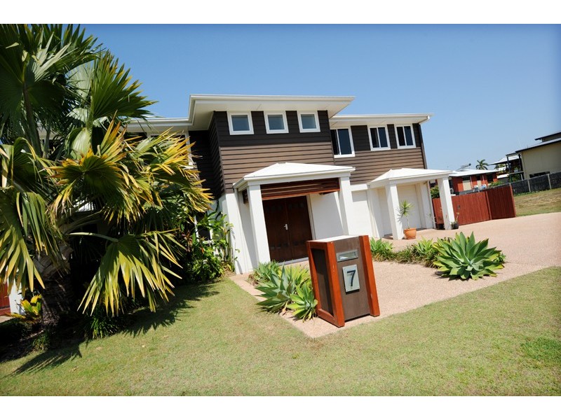 7 Stoney Court, Tannum Sands QLD 4680