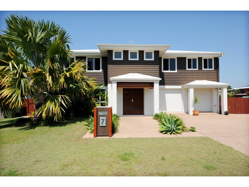 7 Stoney Court, Tannum Sands QLD 4680