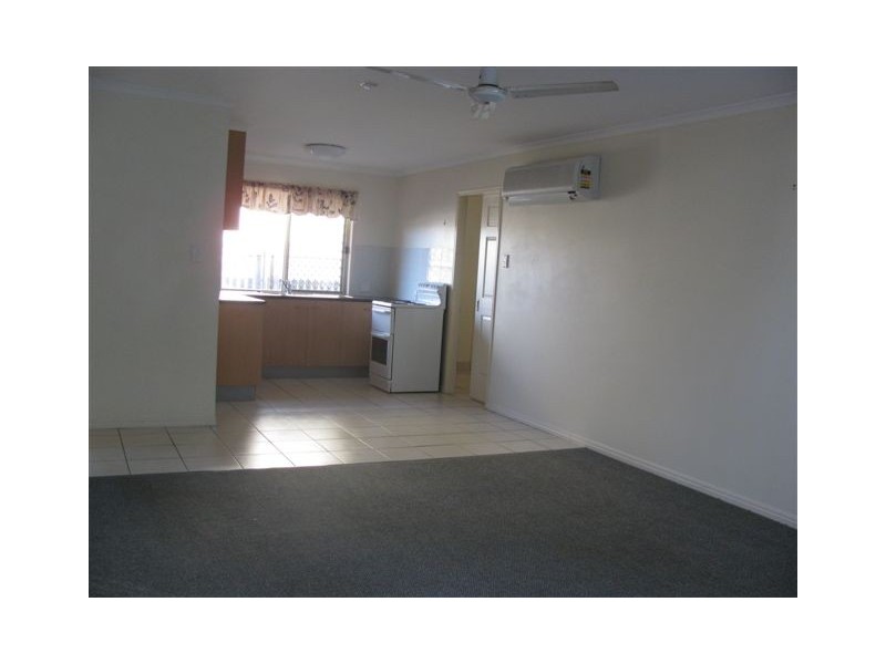 1/71 Ann Street, South Gladstone QLD 4680