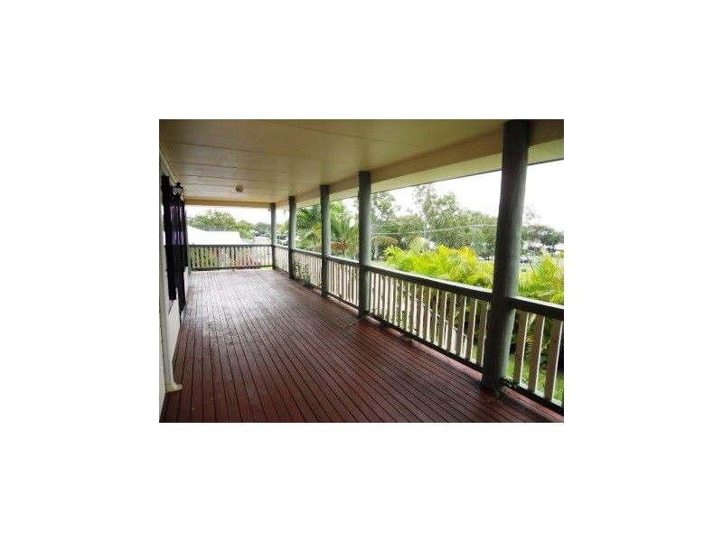 29 Wyndham Avenue, Boyne Island QLD 4680