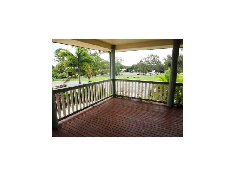 29 Wyndham Avenue, Boyne Island QLD 4680