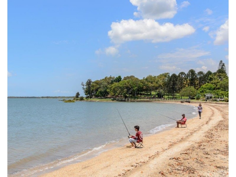 2/22 Barney Street, Barney Point QLD 4680