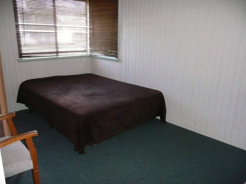 22 Bonar Street, South Gladstone QLD 4680