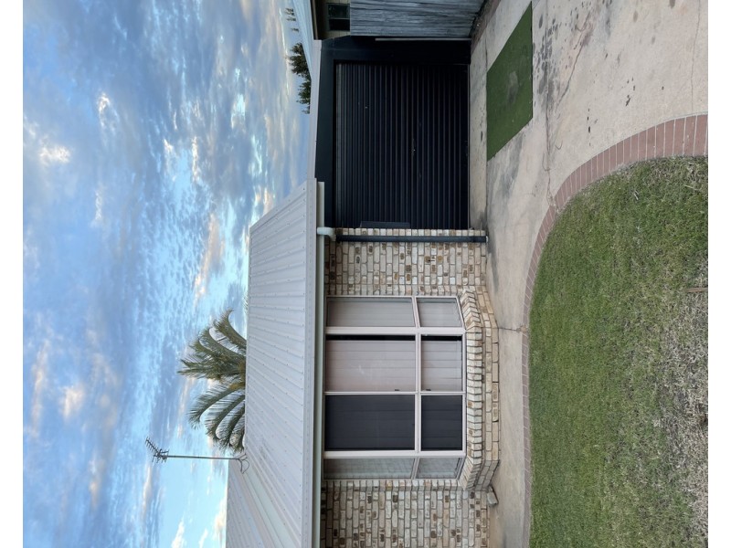 9 Wattora Close, Boyne Island QLD 4680