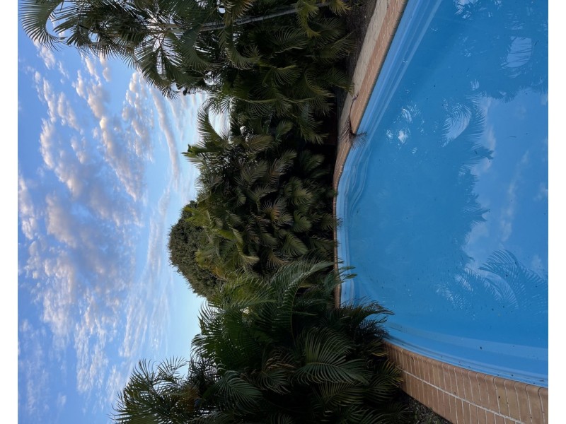 9 Wattora Close, Boyne Island QLD 4680