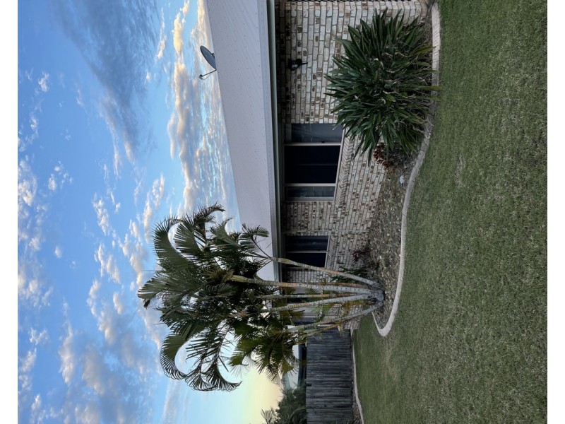 9 Wattora Close, Boyne Island QLD 4680