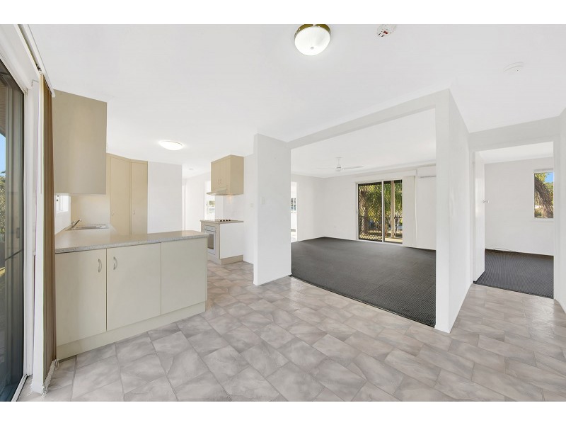 30 Banksia Avenue, Sun Valley QLD 4680