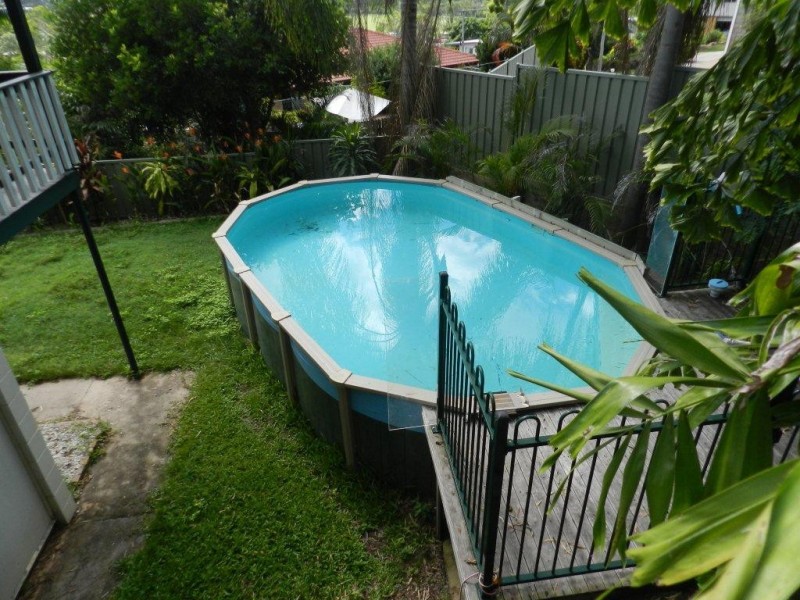 10 Berringar Lane, West Gladstone QLD 4680