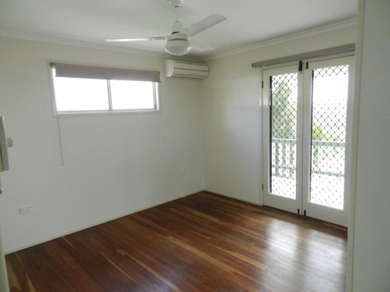 10 Berringar Lane, West Gladstone QLD 4680