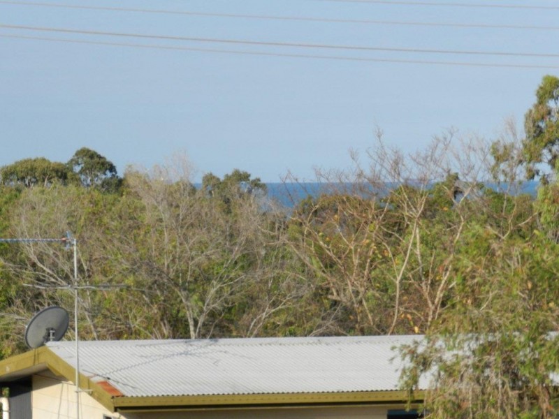 2/4 Elizabeth Street, Tannum Sands QLD 4680