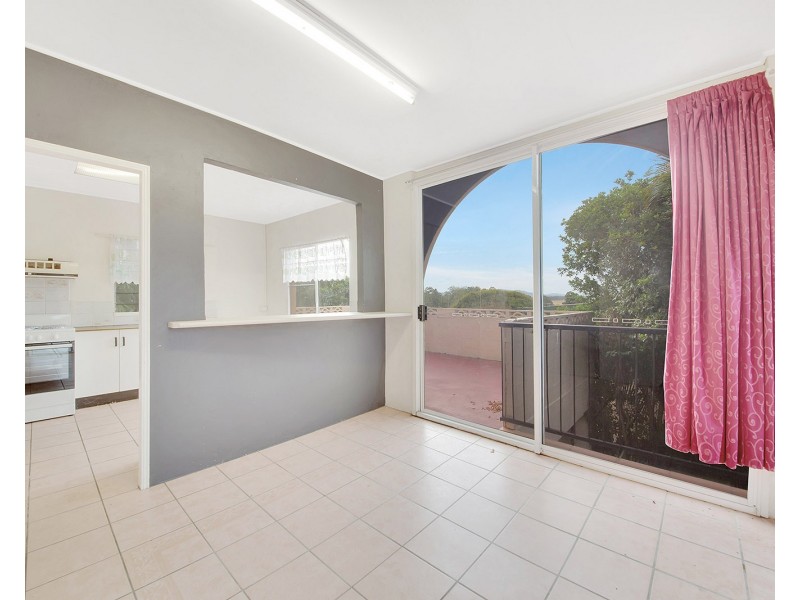 13 Butler Street, New Auckland QLD 4680