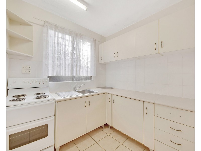 13 Butler Street, New Auckland QLD 4680