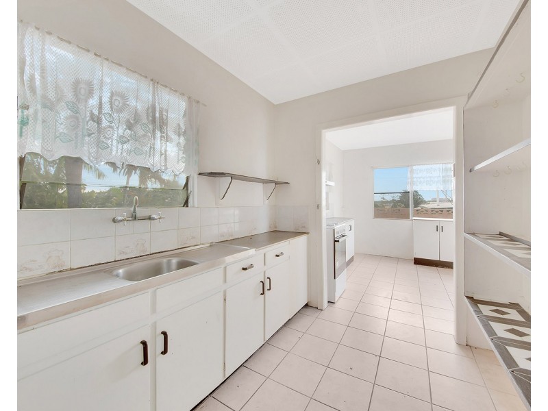 13 Butler Street, New Auckland QLD 4680