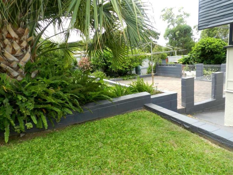 22 Bell Street, Barney Point QLD 4680