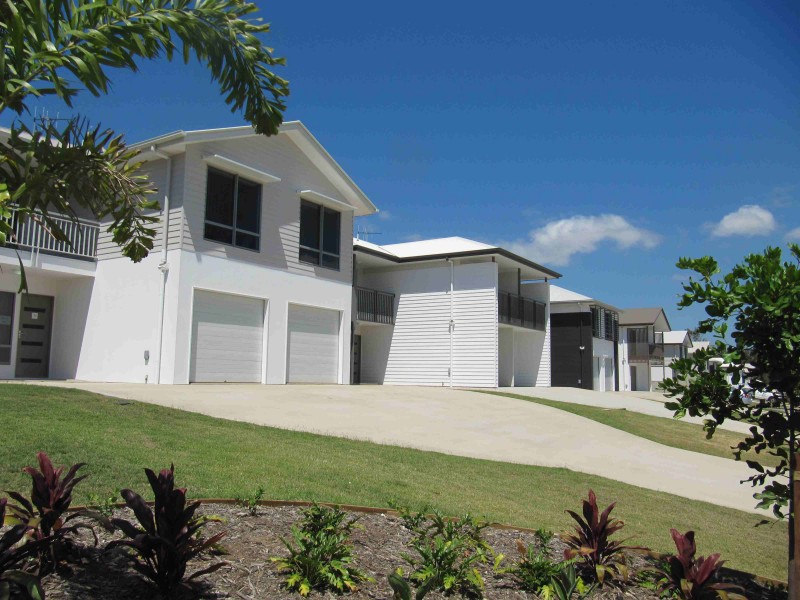 Glen Eden Mews Ringuet Close, Glen Eden QLD 4680