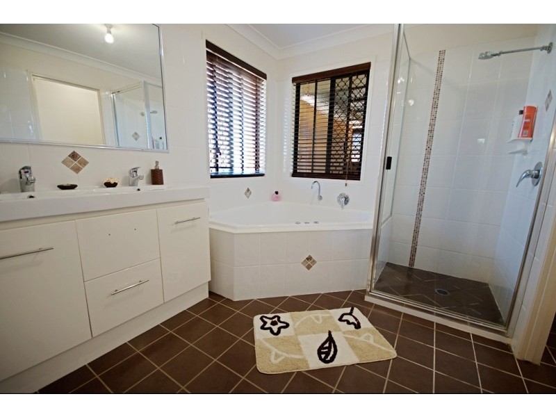 47 Hennie Drive, Benaraby QLD 4680