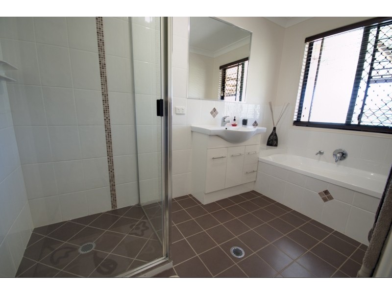 47 Hennie Drive, Benaraby QLD 4680