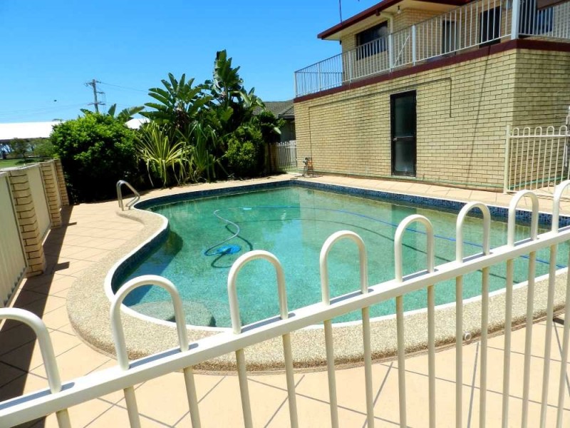 3 Ormiston Street, Clinton QLD 4680