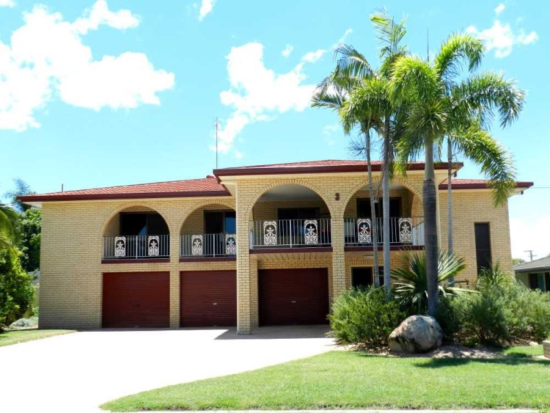 3 Ormiston Street, Clinton QLD 4680