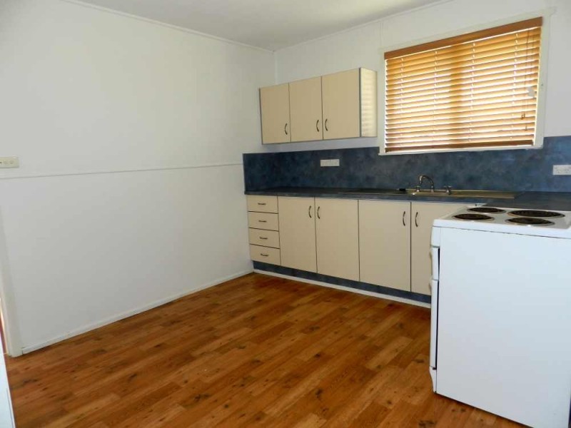 81 Ann Street, South Gladstone QLD 4680
