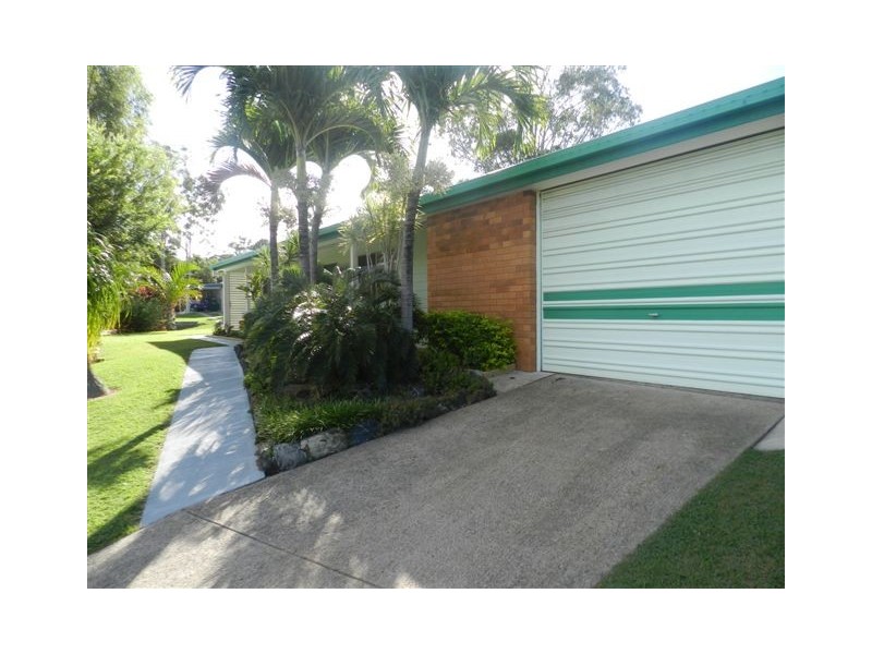 15 Allunga Drive, Glen Eden QLD 4680