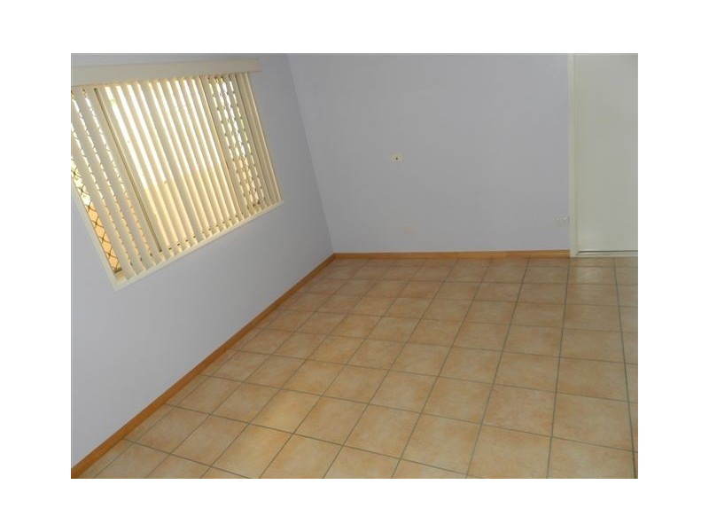 15 Allunga Drive, Glen Eden QLD 4680