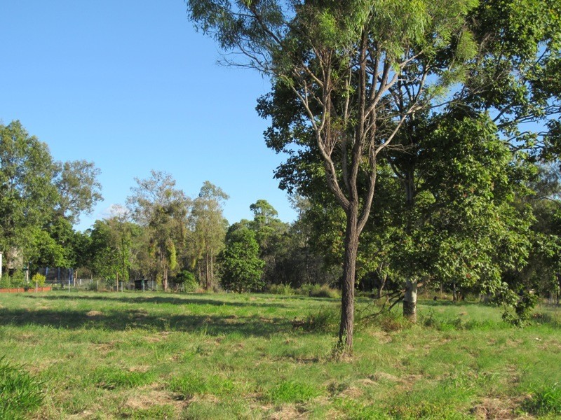 8 Ronpen Close, Tannum Sands QLD 4680